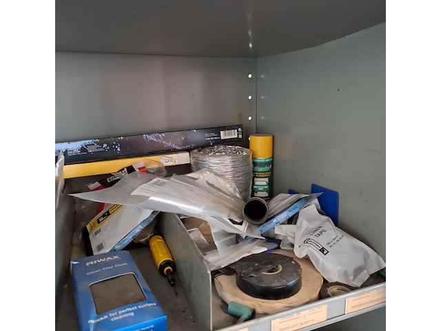 Kantoorkast met inhoud - afbeelding 14 van  15