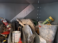 Kantoorkast met inhoud - afbeelding 15 van  15