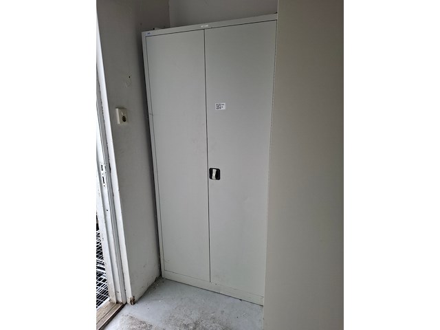Kantoorkast met inhoud - afbeelding 1 van  7