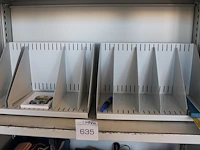 Kantoormaterialen in brandvertragende kast w.o. rekenmachines, brievenbakjes, papier, stiften etc. - afbeelding 4 van  5