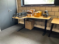 Kantoormeubilair en inventaris - afbeelding 6 van  7