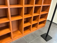 Kantoormeubilair uit ruimte - afbeelding 3 van  12