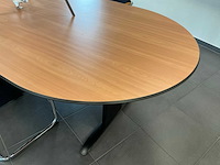 Kantoormeubilair uit ruimte - afbeelding 5 van  12