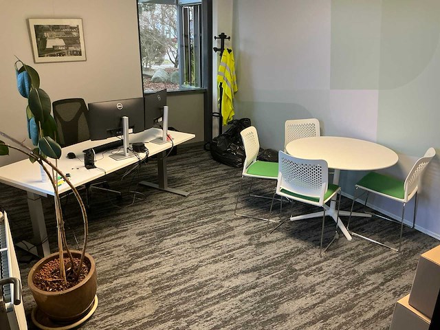 Kantoormeubilair - afbeelding 1 van  9