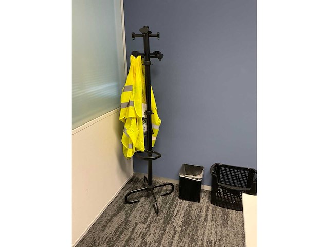 Kantoormeubilair - afbeelding 5 van  14