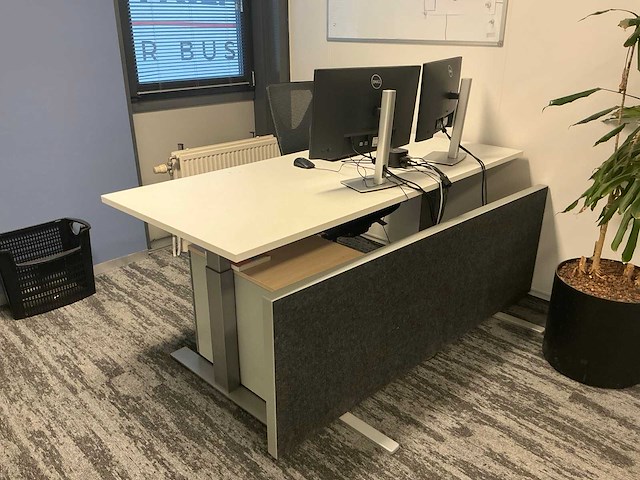 Kantoormeubilair - afbeelding 7 van  14