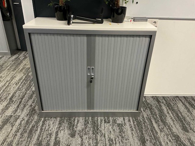 Kantoormeubilair - afbeelding 2 van  14