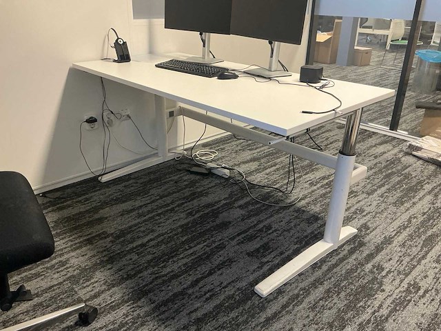 Kantoormeubilair - afbeelding 14 van  17