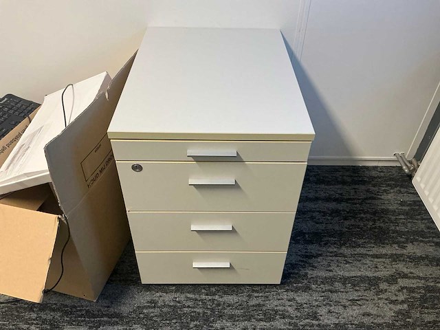 Kantoormeubilair - afbeelding 17 van  17