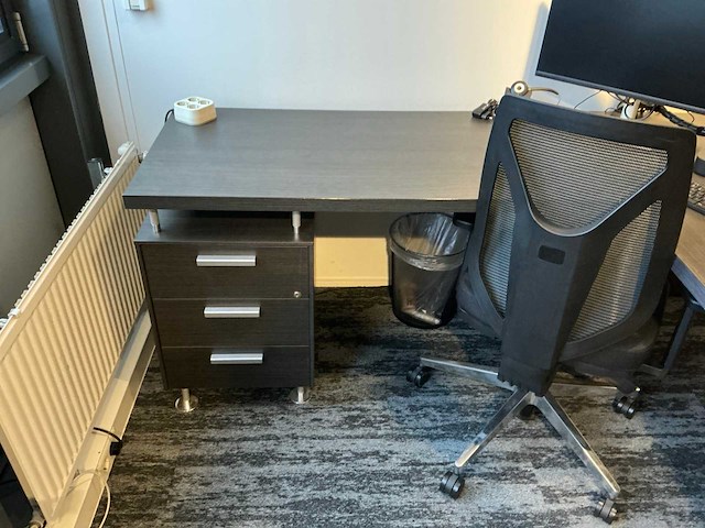 Kantoormeubilair - afbeelding 2 van  13