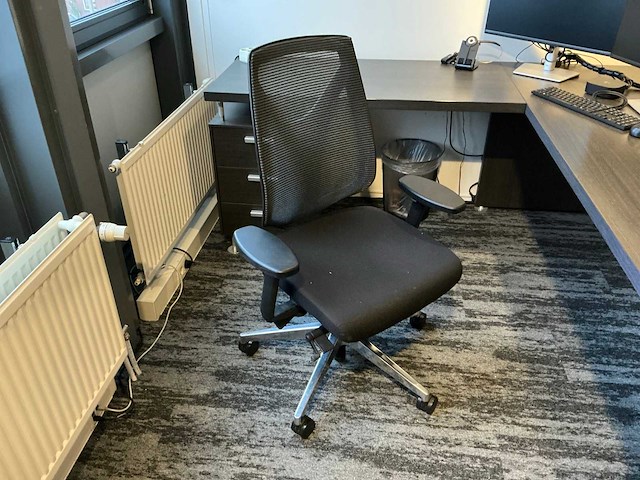 Kantoormeubilair - afbeelding 4 van  13