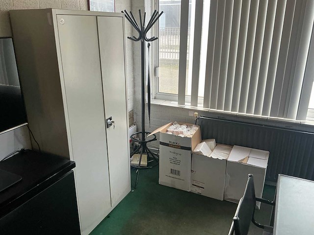 Kantoormeubilair - afbeelding 2 van  4