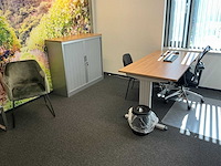 Kantoormeubilair - afbeelding 1 van  8