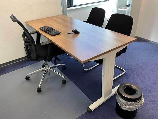 Kantoormeubilair - afbeelding 2 van  9