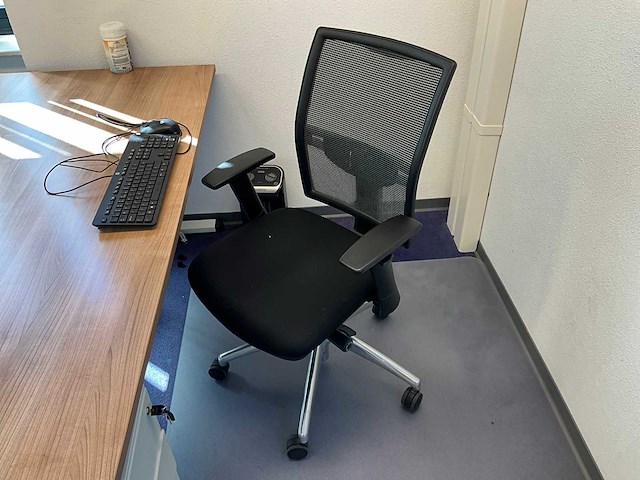 Kantoormeubilair - afbeelding 3 van  9