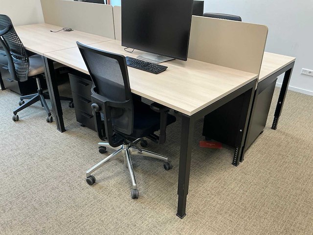 Kantooropstelling 18-delig - afbeelding 6 van  11