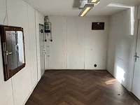 Kantoorunit 20ft v.v. aircounit, 2 loopdeuren, 5 ramen, schakelkast - afbeelding 4 van  7