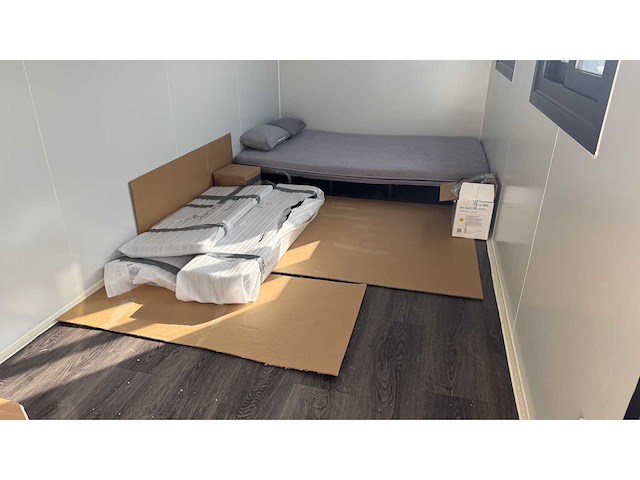 Kantoorunit / atelier 20ft - afbeelding 1 van  9