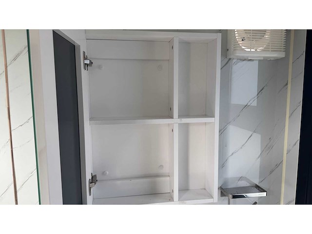 Kantoorunit / atelier 20ft - afbeelding 15 van  28