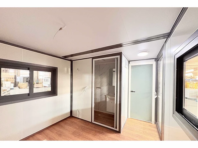 Kantoorunit / atelier - afbeelding 7 van  13