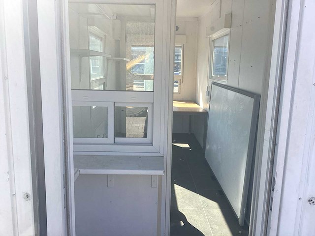 Kantoorunit / bouwkeet - afbeelding 21 van  22