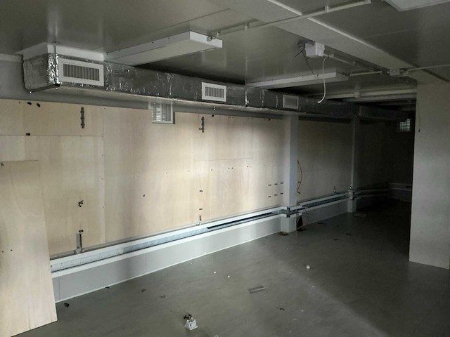 Kantoorunit ca 108m2 uit 8 20ft containers - afbeelding 15 van  33