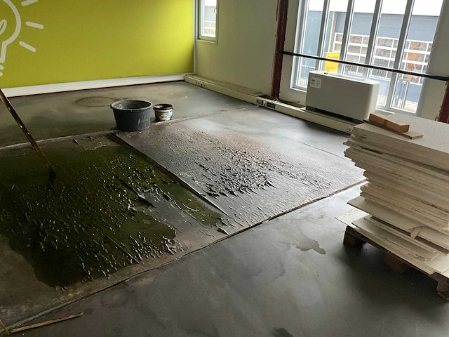 Kantoorunit (ca. 1676 m2) - afbeelding 69 van  79