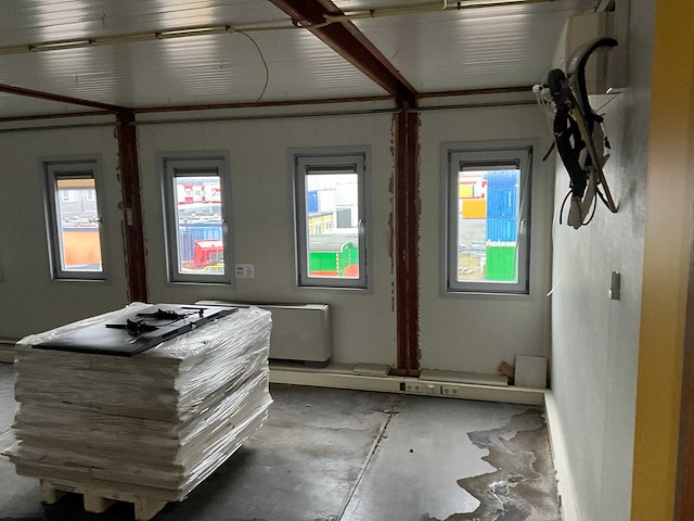 Kantoorunit (ca. 1676 m2) - afbeelding 70 van  79