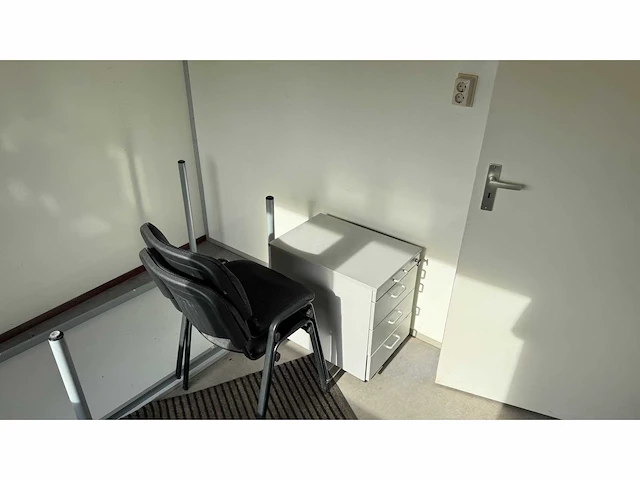 Kantoorunit / directie-unit - afbeelding 28 van  28