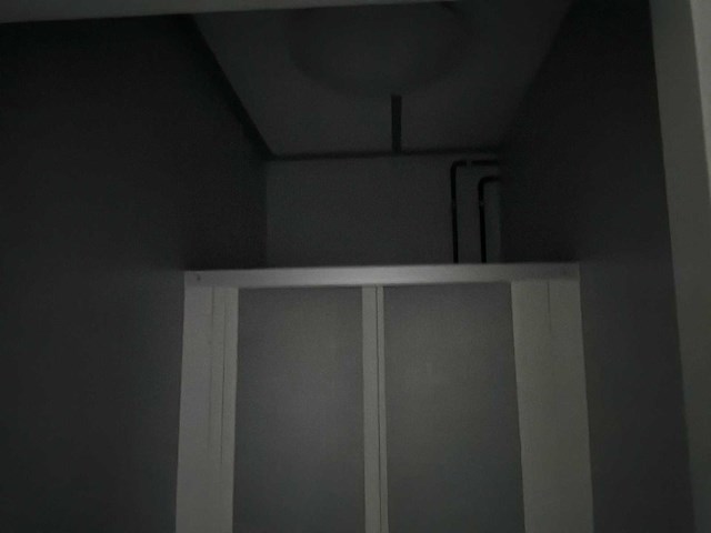 Kantoorunit met douche en toilet - afbeelding 4 van  20