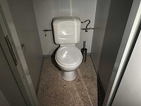 Kantoorunit met douche en toilet - afbeelding 6 van  20