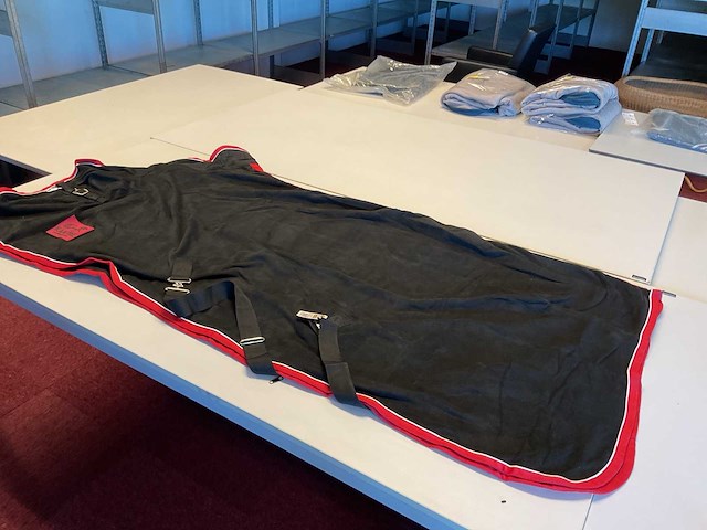 Kantrie lissabon fleecedek - afbeelding 1 van  2