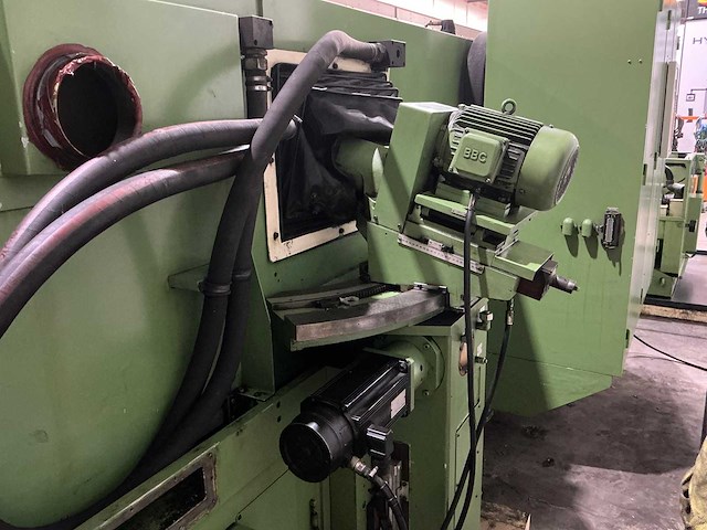 Kapp - pas 282 cnc - gear shaping machine - 1990 - afbeelding 7 van  24