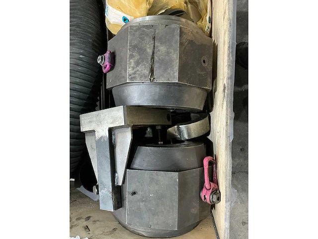 Kapp - pas 282 cnc - gear shaping machine - 1990 - afbeelding 16 van  24