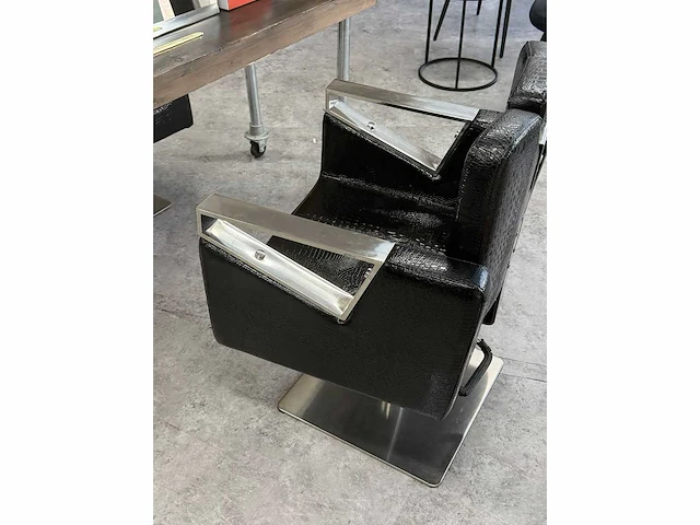 Kappersstoelen met pomp 2x (2x) - afbeelding 1 van  2