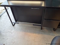Kapperswerktafel v.v. 2 laden