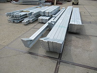 Kapschuur - staalconstructie 15 x 30 meter (450m2) - afbeelding 15 van  18