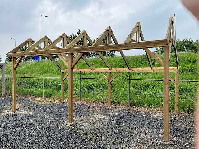 Kapschuur constructie 1500x300x322 cm - afbeelding 1 van  8
