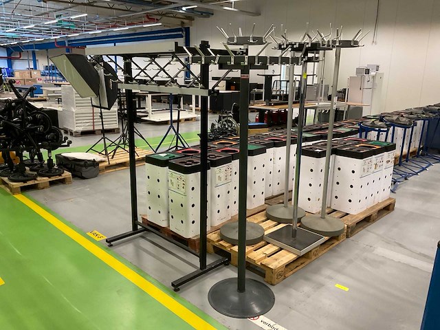 Kapstok (6x) - afbeelding 1 van  4