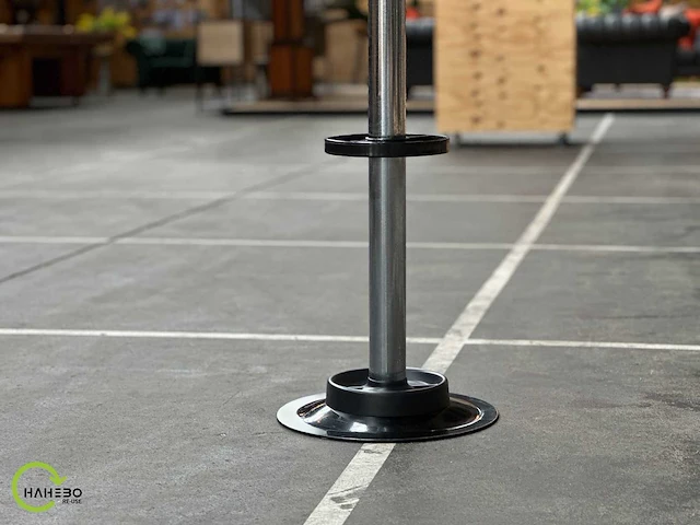 Kapstok | aluminium hoogte 170 cm; voet ø 36 cm (4x) - afbeelding 3 van  4