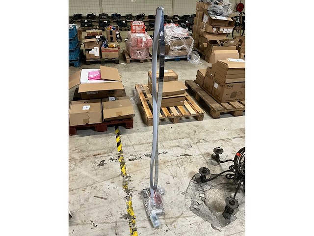 Kapstok & lamp - afbeelding 3 van  6