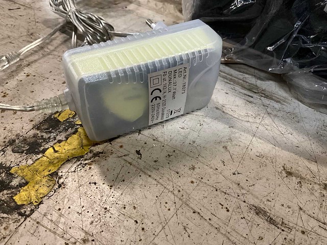 Kapstok & lamp - afbeelding 5 van  6