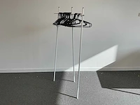 Kapstok met hangers