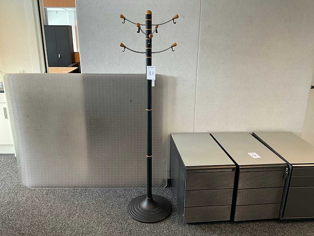 Kapstok - afbeelding 1 van  3