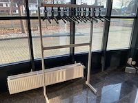 Kapstok - afbeelding 1 van  5