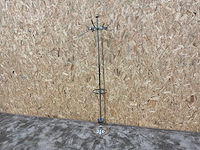 Kapstok - afbeelding 1 van  6