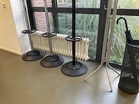 Kapstokken en paraplubak (5x) - afbeelding 4 van  5