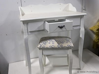 Kaptafel met kruk - afbeelding 3 van  3
