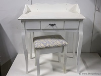 Kaptafel met kruk - afbeelding 2 van  3