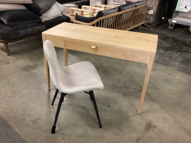 Kaptafel met stoel - afbeelding 2 van  4
